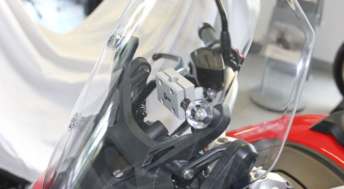 gps-halterung-s1000xr